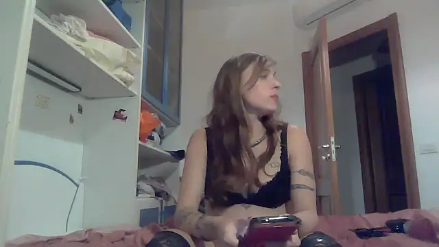 SinnEmily online show from January 6, 2026, 5:06 pm