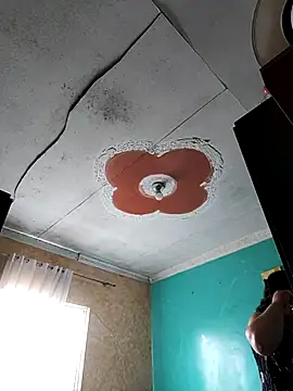 Anny 37 online show from November 24, 2025, 2:06 pm