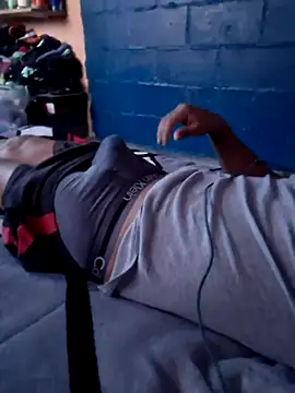 sanz957 online show from November 10, 2025, 12:37 am