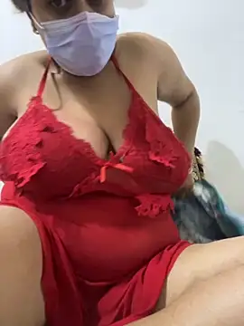 Snapshot of WildNour chatting on November 12, 2025, 2:21 pm WildNour online show from November 12, 2025, 2:21 pm