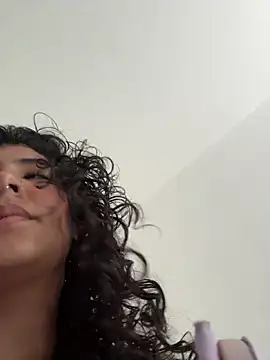 SugarTroubl33 online show from June 9, 2026, 2:07 pm