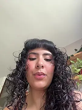 SugarTroubl33 online show from June 23, 2026, 2:15 pm