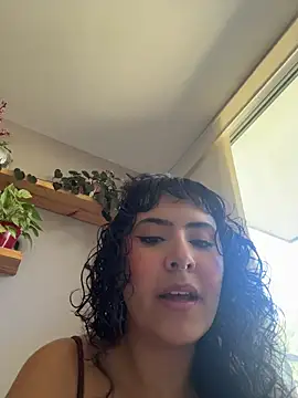 SugarTroubl33 online show from July 16, 2026, 2:03 pm