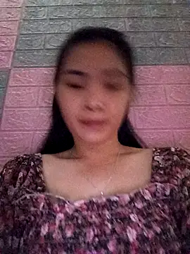 Snapshot of Lovebaby-love chatting on November 3, 2025, 2:28 am Lovebaby-love online show from November 3, 2025, 2:28 am