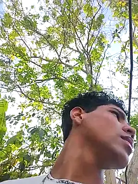 Snapshot of Alex_Sweeting chatting on February 3, 2026, 7:41 pm Alex Sweeting online show from February 3, 2026, 7:41 pm