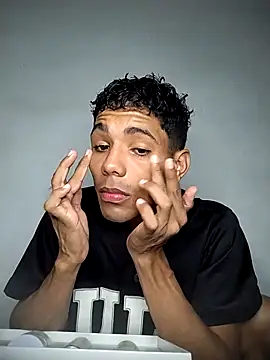 Snapshot of Alex_Sweeting chatting on November 4, 2025, 7:12 am Alex Sweeting online show from November 4, 2025, 7:12 am