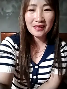 emini-xx online show from March 26, 2026, 9:29 am