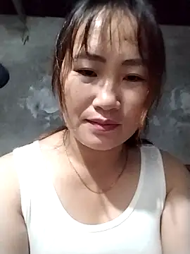 emini-xx online show from November 1, 2025, 8:08 am