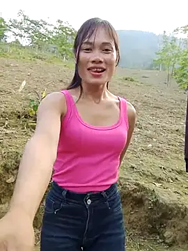 doggy-00 online show from April 3, 2026, 10:11 am