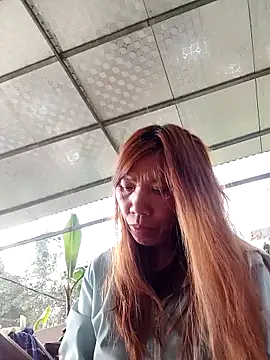 bella-la online show from February 15, 2026, 7:51 am