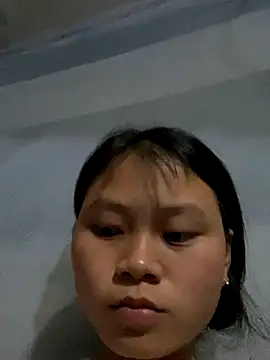 Sophia-123 online show from October 28, 2025, 4:39 pm