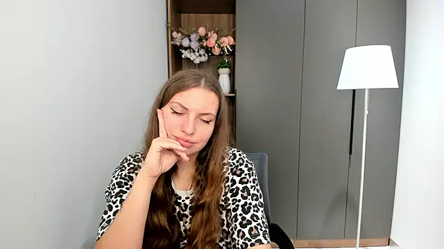 Snapshot of BernitaHaar chatting on October 29, 2025, 4:00 am BernitaHaar online show from October 29, 2025, 4:00 am