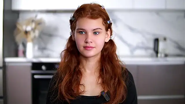 YettaCalabria online show from November 20, 2025, 12:17 pm