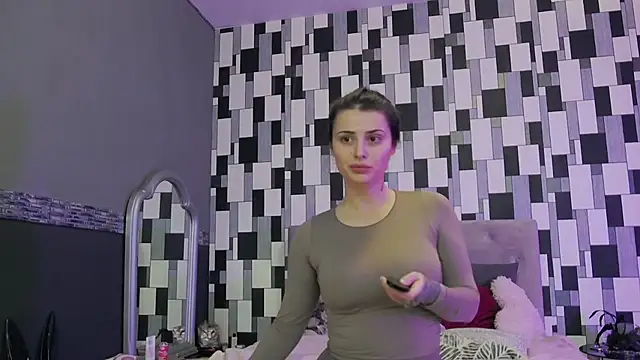 Snapshot of venusinylons chatting on November 12, 2025, 10:19 am venusinylons online show from November 12, 2025, 10:19 am