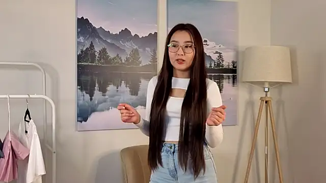 Snapshot of PhillisStocco chatting on October 29, 2025, 6:56 am PhillisStocco online show from October 29, 2025, 6:56 am