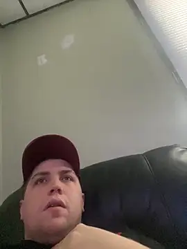 Snapshot of ryanbig chatting on November 7, 2025, 8:46 pm ryanbig online show from November 7, 2025, 8:46 pm