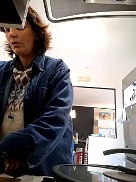 Snapshot of Piediniecollant chatting on February 12, 2026, 11:10 am Piediniecollant online show from February 12, 2026, 11:10 am