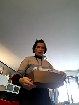 Piediniecollant online show from March 5, 2026, 11:18 am