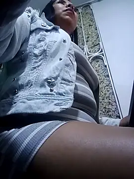 Loana bdsm online show from March 4, 2026, 8:38 pm