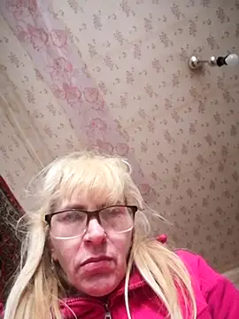 Georgette466 online show from April 10, 2026, 12:01 pm