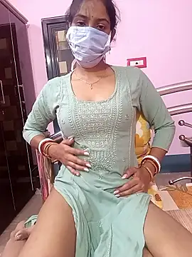 Snapshot of Laal_Parilove chatting on October 27, 2025, 7:37 pm Laal Parilove online show from October 27, 2025, 7:37 pm