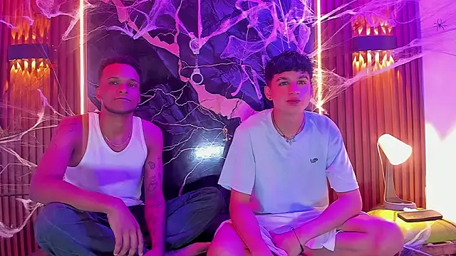 Snapshot of Kings_and_Secrets chatting on October 29, 2025, 5:50 am Kings and Secrets online show from October 29, 2025, 5:50 am