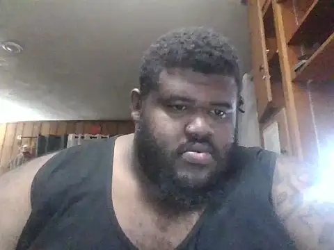 Snapshot of swolehammer chatting on October 28, 2025, 12:44 am swolehammer online show from October 28, 2025, 12:44 am