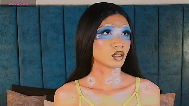 FernandaFox  online show from December 1, 2025, 3:18 am