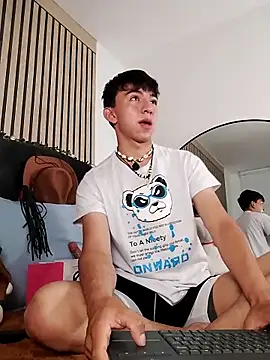 Snapshot of joji_Spencer chatting on February 6, 2026, 5:03 am joji Spencer online show from February 6, 2026, 5:03 am