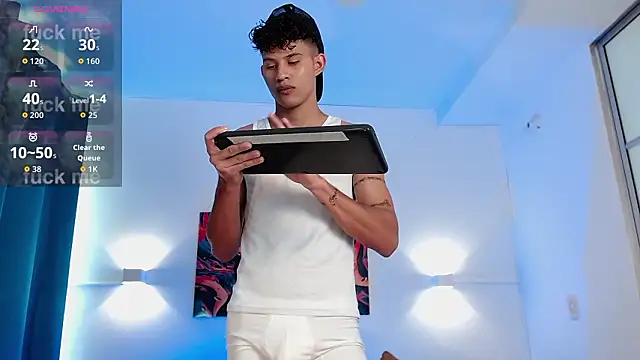 KamiSuarez online show from February 17, 2026, 6:38 pm