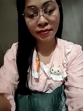 Snapshot of Bamboo-niee123 chatting on April 8, 2026, 4:52 pm Bamboo-niee123 online show from April 8, 2026, 4:52 pm