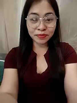 Snapshot of Bamboo-niee123 chatting on April 12, 2026, 5:22 am Bamboo-niee123 online show from April 12, 2026, 5:22 am