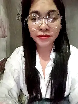 Snapshot of Bamboo-niee123 chatting on April 10, 2026, 3:52 pm Bamboo-niee123 online show from April 10, 2026, 3:52 pm