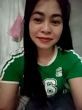 Snapshot of Bamboo-niee123 chatting on April 15, 2026, 9:37 pm Bamboo-niee123 online show from April 15, 2026, 9:37 pm