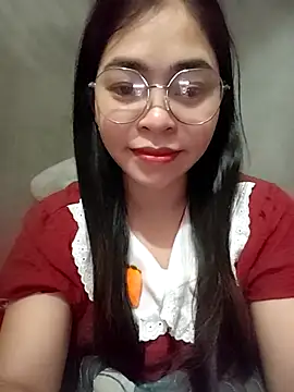 Snapshot of Bamboo-niee123 chatting on April 3, 2026, 10:38 pm Bamboo-niee123 online show from April 3, 2026, 10:38 pm