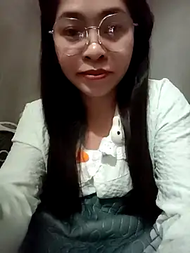 Snapshot of Bamboo-niee123 chatting on April 4, 2026, 3:40 pm Bamboo-niee123 online show from April 4, 2026, 3:40 pm