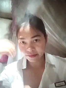 Bamboo-niee123 online show from November 7, 2025, 8:13 pm