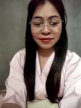 Snapshot of Bamboo-niee123 chatting on March 4, 2026, 3:53 pm Bamboo-niee123 online show from March 4, 2026, 3:53 pm