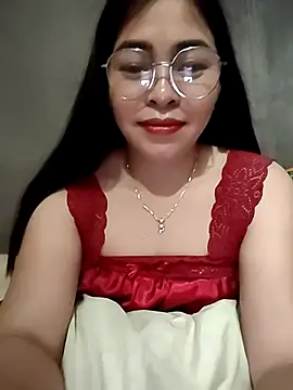 Snapshot of Bamboo-niee123 chatting on March 13, 2026, 6:13 pm Bamboo-niee123 online show from March 13, 2026, 6:13 pm