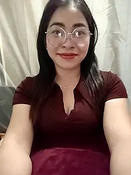 Snapshot of Bamboo-niee123 chatting on March 15, 2026, 7:37 am Bamboo-niee123 online show from March 15, 2026, 7:37 am