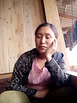 Olivia pusy online show from October 31, 2025, 8:22 am