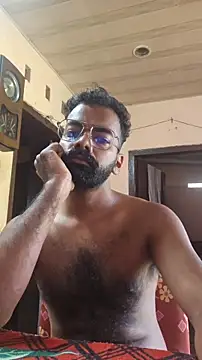 nithinrr online show from December 5, 2025, 4:11 am