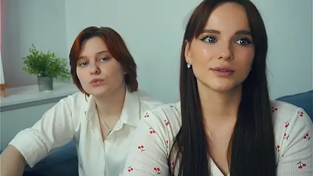 Snapshot of AnnamariaVansteenwyk chatting on October 28, 2025, 8:13 am AnnamariaVansteenwyk online show from October 28, 2025, 8:13 am