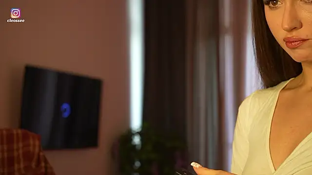 Snapshot of Cleose chatting on March 24, 2026, 7:08 am Cleose online show from March 24, 2026, 7:08 am