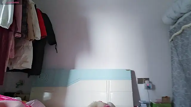 Snapshot of Yan61 chatting on November 12, 2025, 1:21 am Yan61 online show from November 12, 2025, 1:21 am