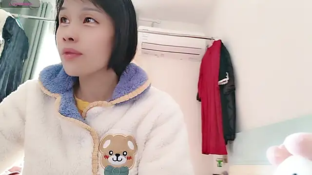 Snapshot of Yan61 chatting on December 17, 2025, 2:49 am Yan61 online show from December 17, 2025, 2:49 am