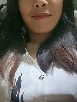 Snapshot of Elysia-007 chatting on February 11, 2026, 1:33 pm Elysia-007 online show from February 11, 2026, 1:33 pm