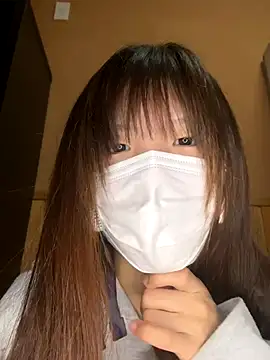 Natumi   online show from November 6, 2025, 1:48 pm