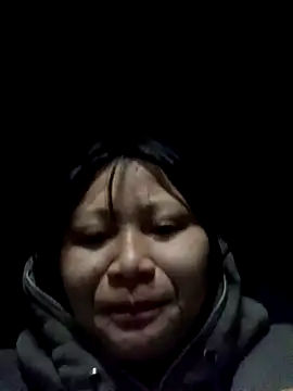 yoyo-mi online show from December 14, 2025, 11:10 pm