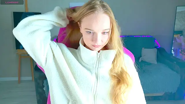 Shawty Mia online show from December 4, 2025, 2:05 pm